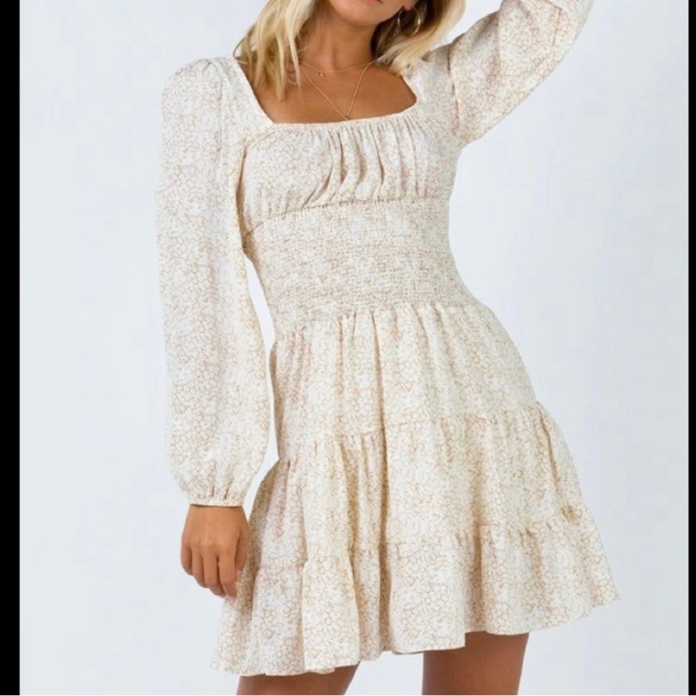 Princess Polly Dress Size 6 EUC